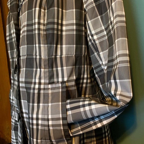 Relativity rain coat - Picture 13 of 16